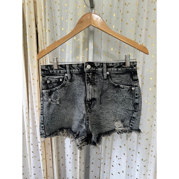 I&M Distressed Black Label Acid Stone Wash Raw Fray Hem Comfort Denim Shorts M - Picture 2 of 6